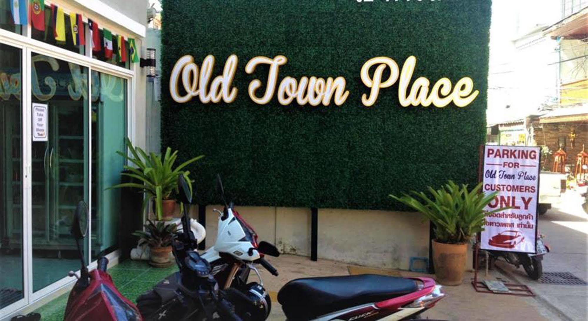 Old Town Place Chiang Mai Buitenkant foto